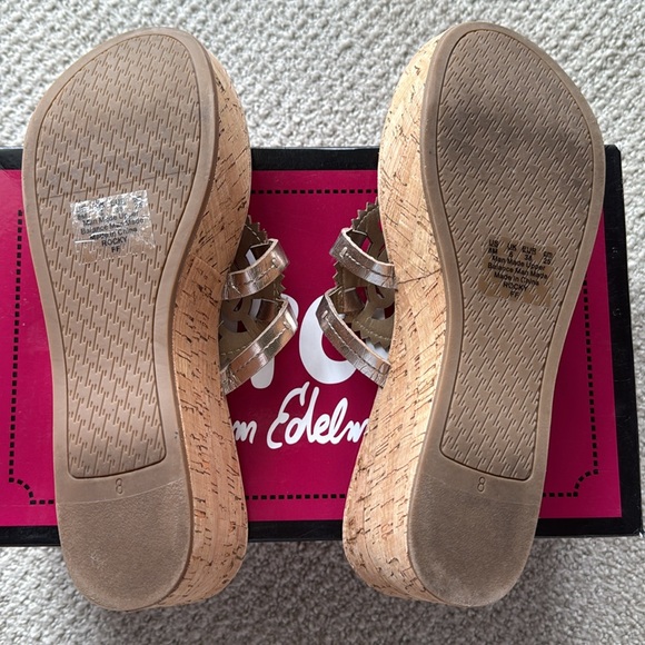 SAM EDELMAN CORK WEDGES. - Picture 3 of 7